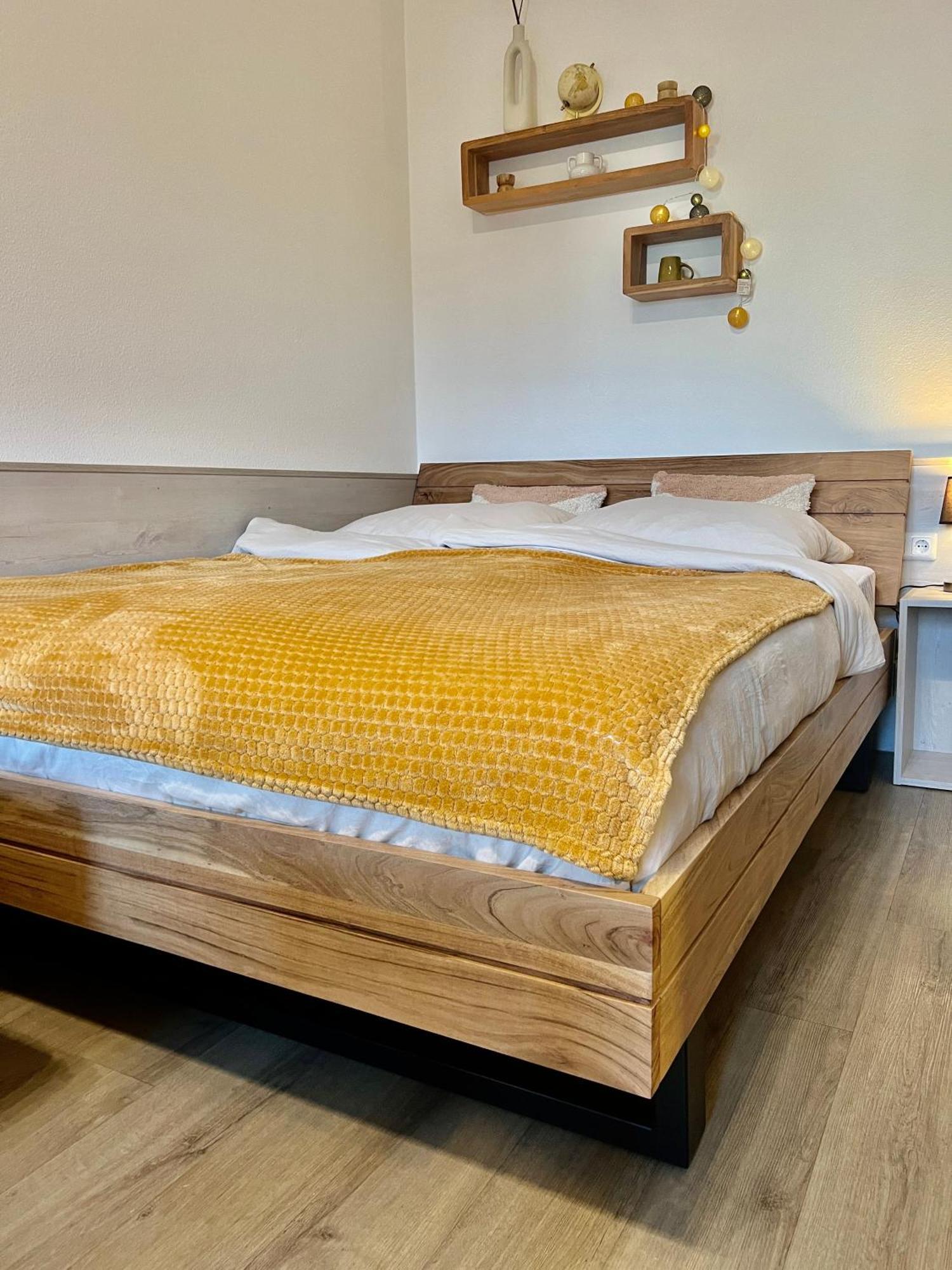 Wunderschoenes Mit Bademantelgang Zur Wohlfuehltherme Apartment *